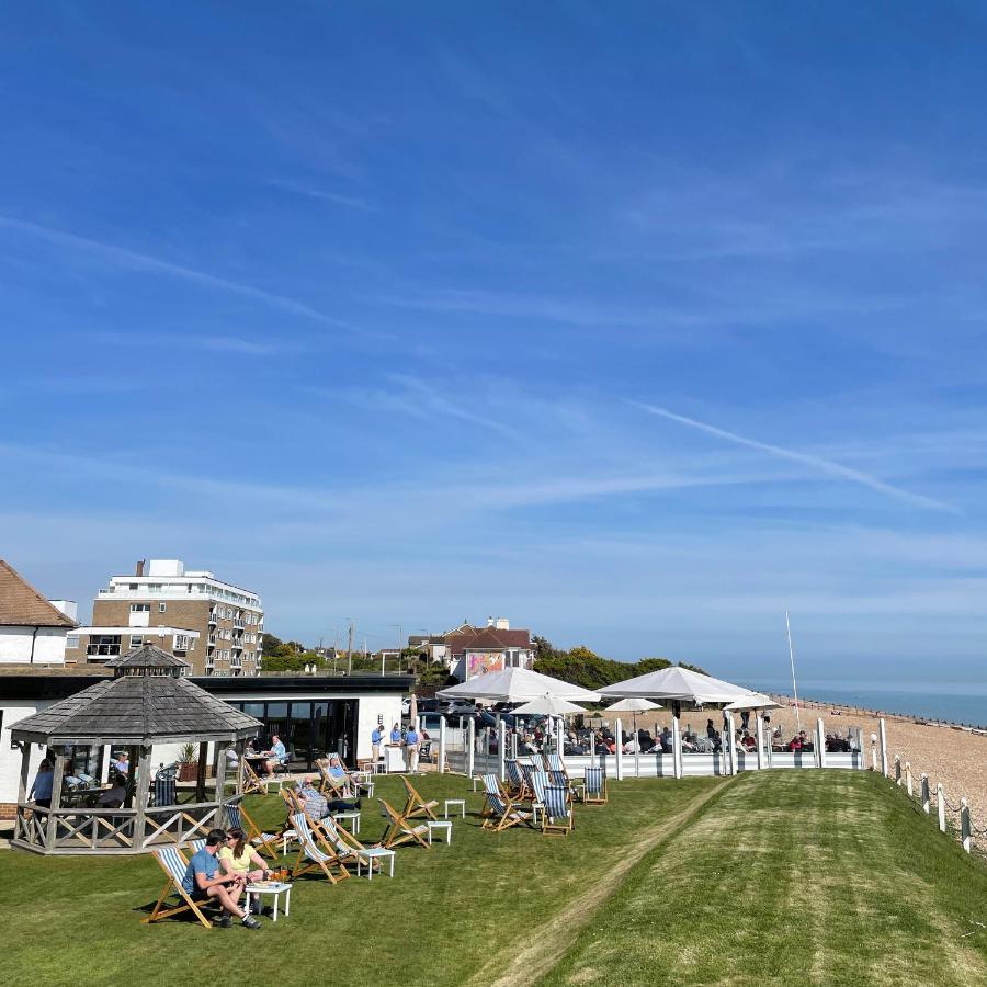 The Relais Cooden Beach And Spa Bexhill-on-Sea Exterior foto