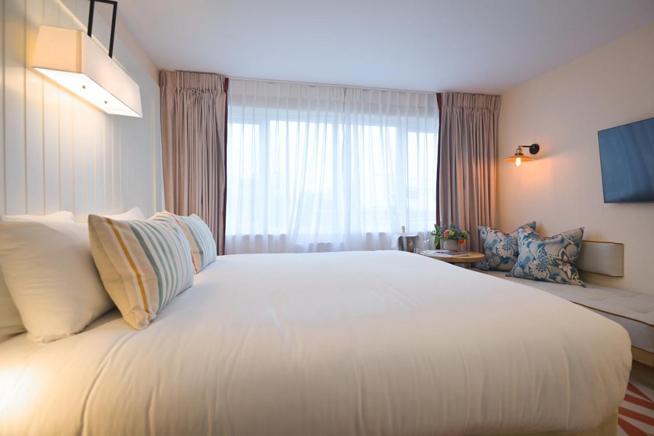 The Relais Cooden Beach And Spa Bexhill-on-Sea Exterior foto